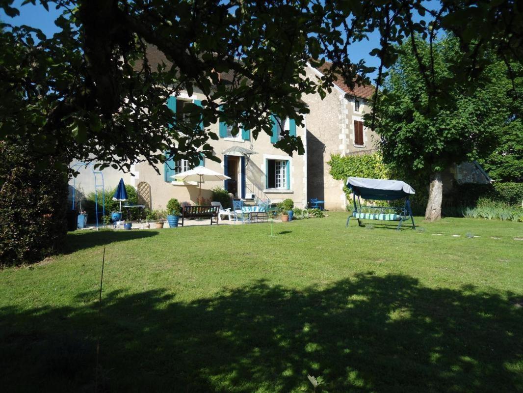 La Maison Bleue Arquian Extérieur photo