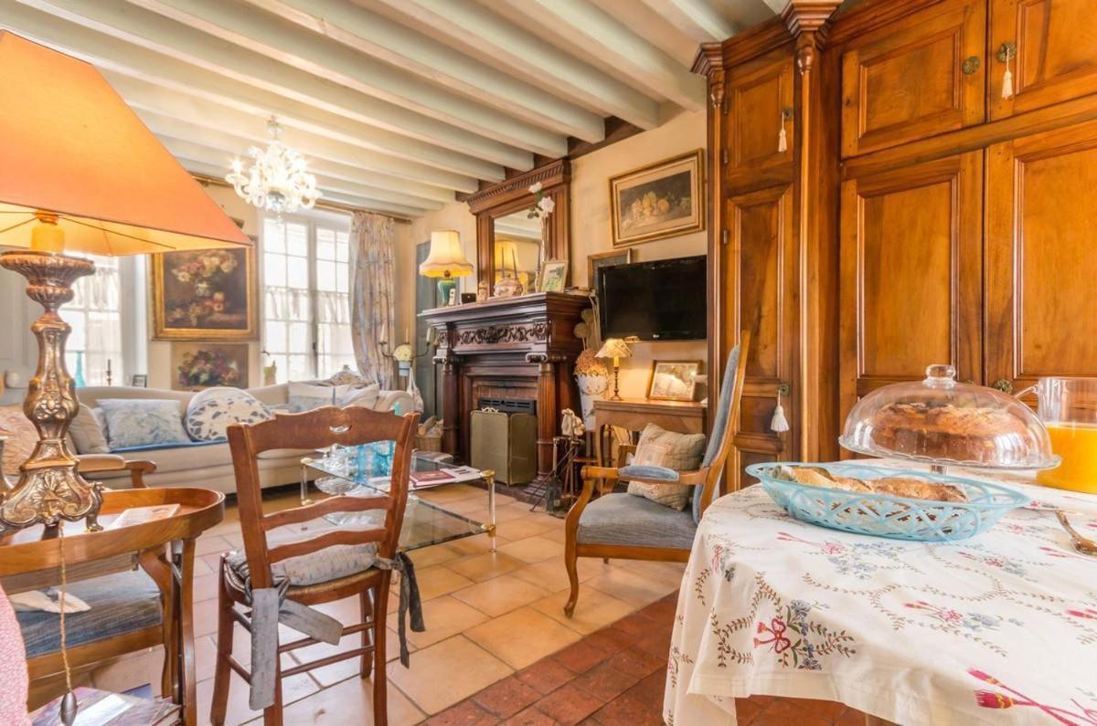 La Maison Bleue Arquian Extérieur photo