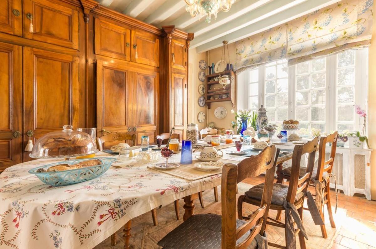 La Maison Bleue Arquian Extérieur photo